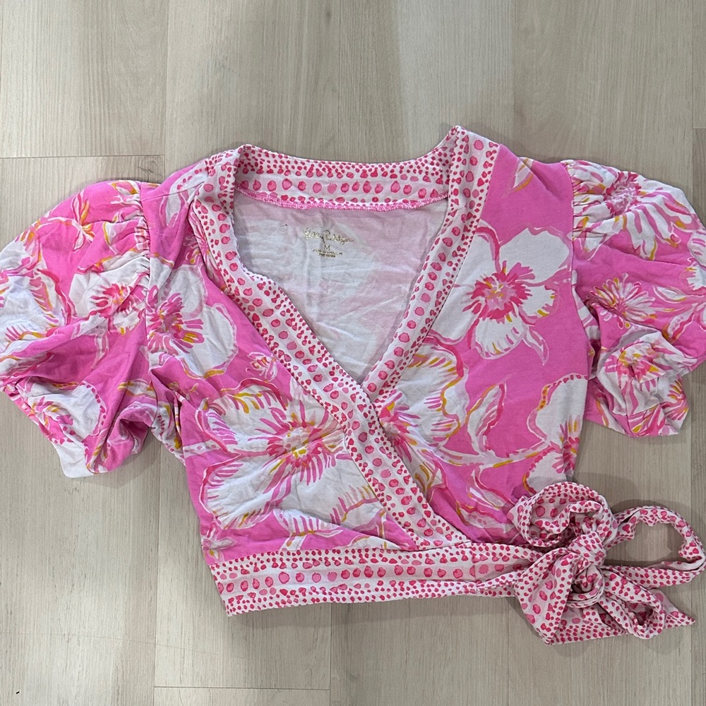 Lilly Pulitzer Sailynn Set in Beachy Blooms, size Medium - Picture 2 of 11
